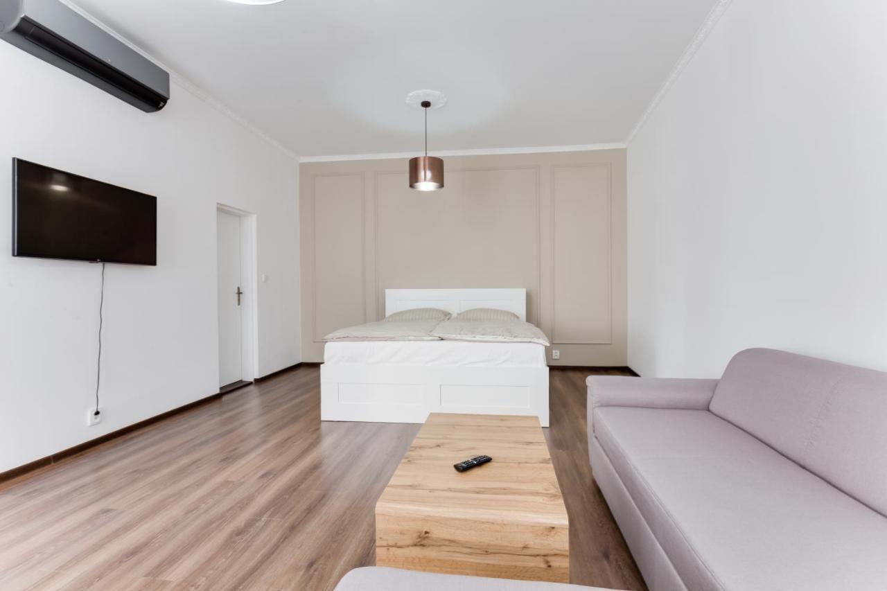 Free Days Luxury Apartment Prag Eksteriør billede