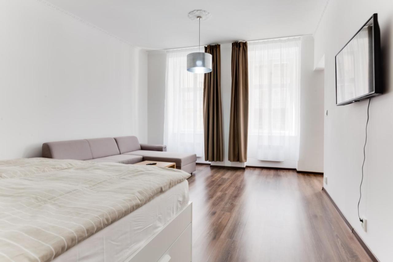 Free Days Luxury Apartment Prag Eksteriør billede