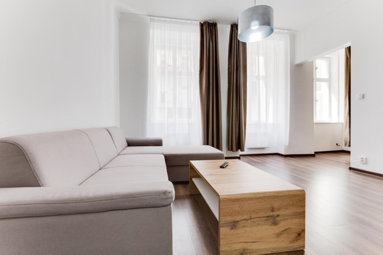 Free Days Luxury Apartment Prag Eksteriør billede